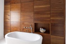Aménagement salle de bain aspect bois : 20 photos