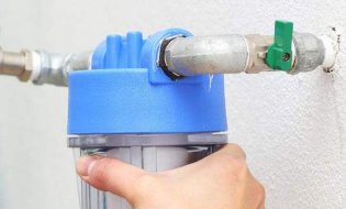 Comment installer un filtre à eau principal de vos propres mains