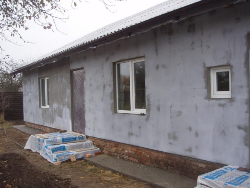 Isolation d'une maison en bois par l'intérieur caractéristiques de la pose de différents types de matériaux pour les surfaces intérieures et extérieures