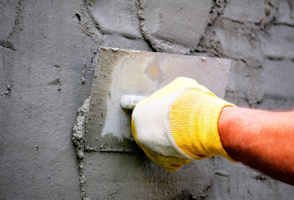 processus de plâtrage des murs