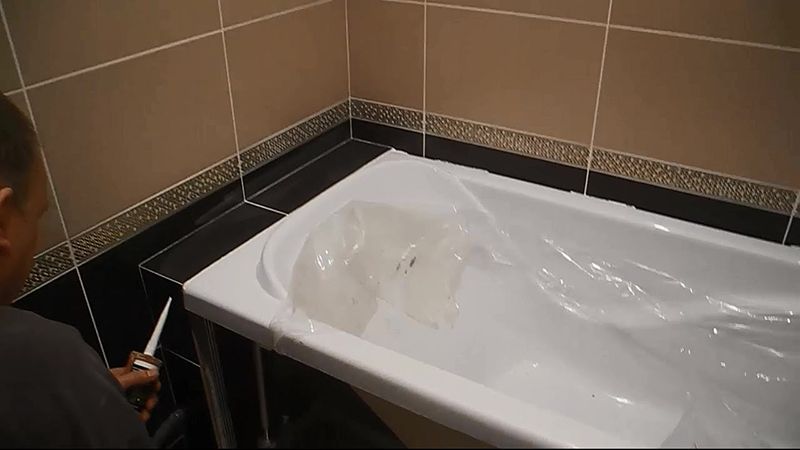 pose de baignoire carrelée