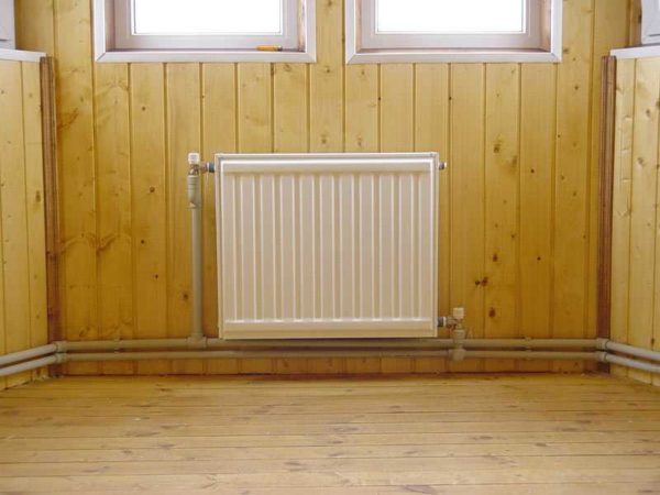 Attacher un radiateur de chauffage aux normes et exigences, instructions étape par étape, conseils