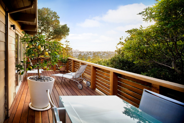 Parapet sur le balcon