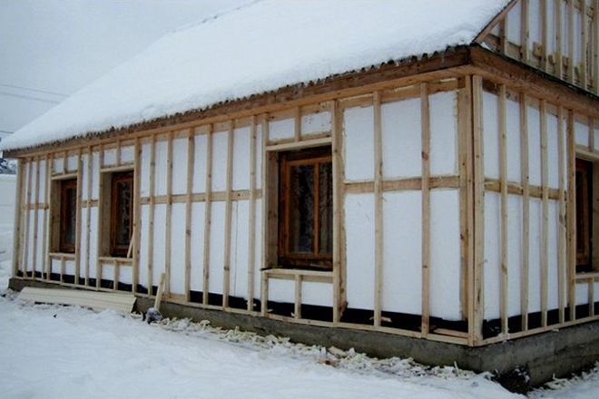 Comment recouvrir une maison d'un bar à l'extérieur