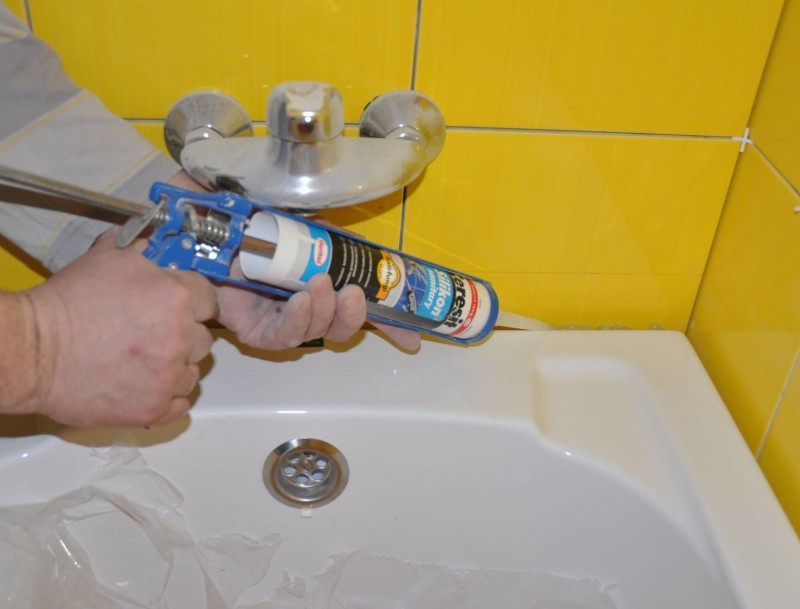 Mastic pour cabine de douche qu'il vaut mieux choisir et que rechercher lors de l'achat