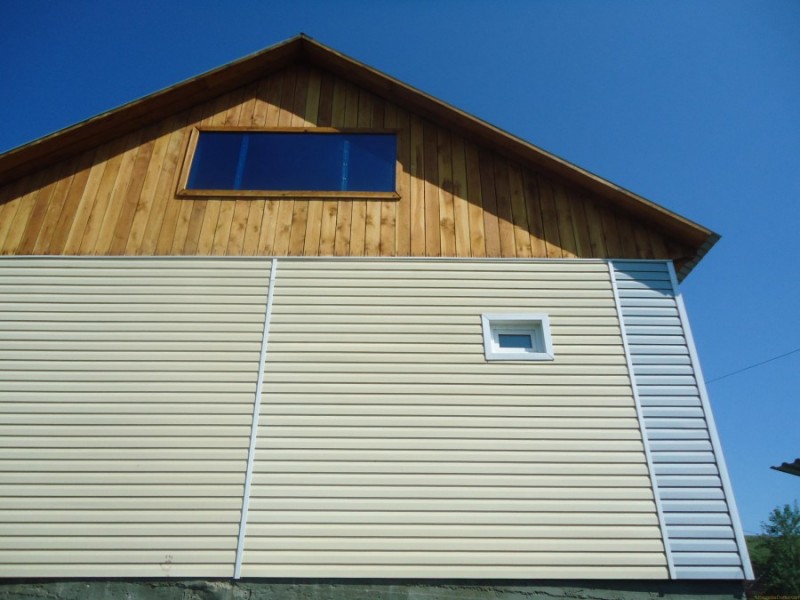 Isolation d'une maison en bois par l'intérieur caractéristiques de la pose de différents types de matériaux pour les surfaces intérieures et extérieures