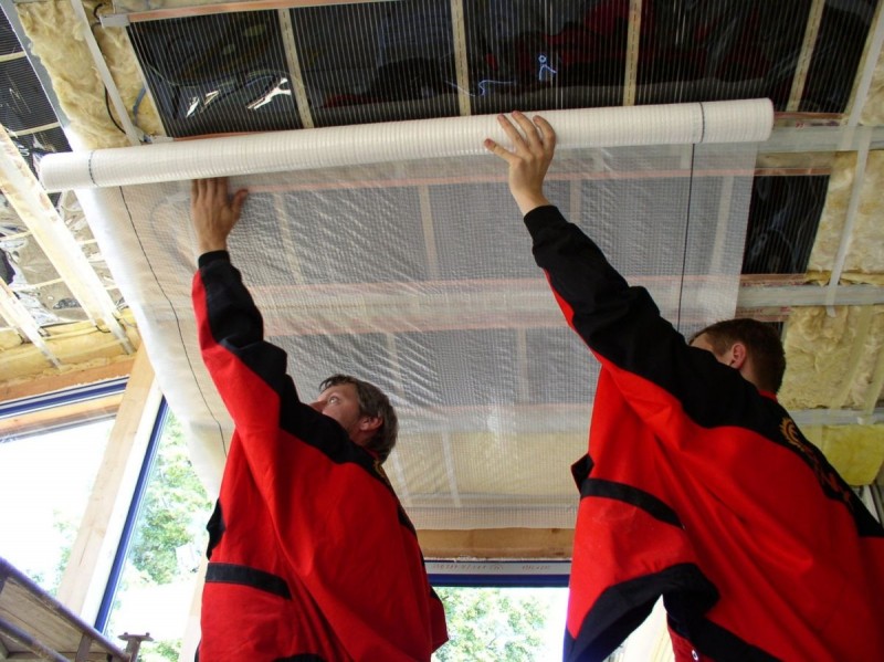 Comment finir le plafond dans une maison privée de vos propres mains